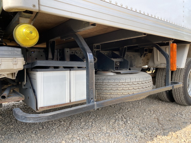 いすゞエルフパネルバン小型（2t・3t）[写真16]