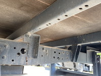 いすゞエルフパネルバン小型（2t・3t）[写真19]