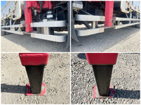 いすゞフォワードユニック5段中型（4t）[写真18]