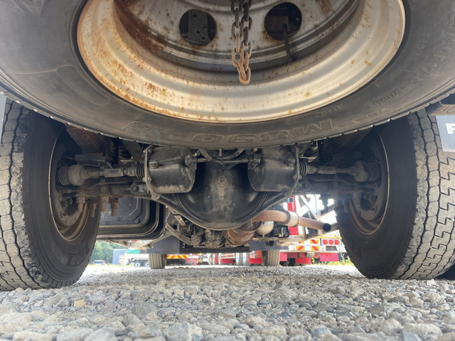 いすゞフォワードユニック5段中型（4t）[写真20]