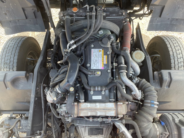 いすゞフォワードユニック5段中型（4t）[写真22]