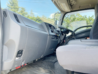 いすゞフォワードユニック5段中型（4t）[写真32]