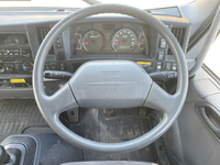 いすゞフォワードユニック5段中型（4t）[写真35]