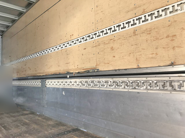 日野レンジャーアルミウイング中型（4t）[写真15]