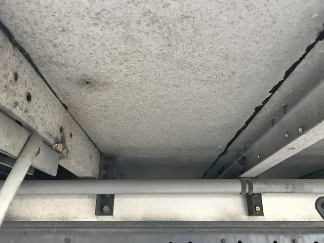 日野レンジャーアルミウイング中型（4t）[写真21]