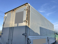 日野レンジャーアルミウイング中型（4t）[写真03]