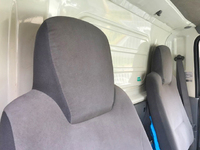 いすゞエルフアルミバン小型（2t・3t）[写真26]