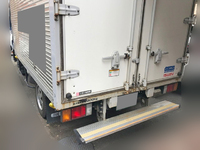 いすゞエルフアルミバン小型（2t・3t）[写真03]