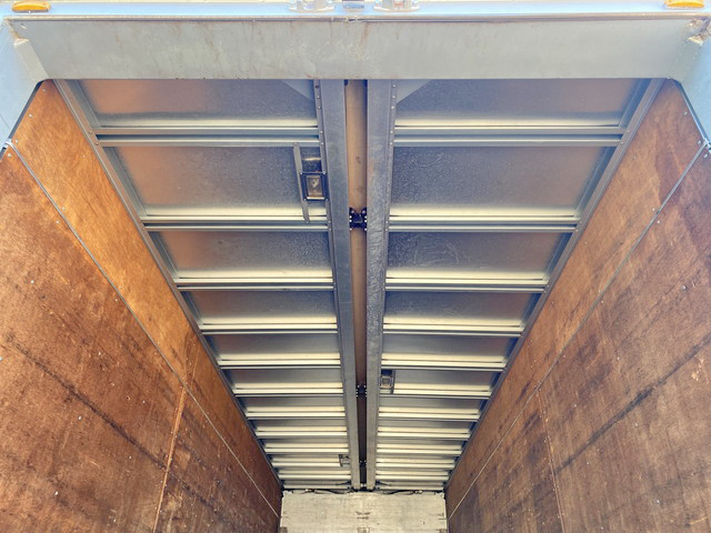 日野レンジャーアルミウイング中型（4t）[写真14]