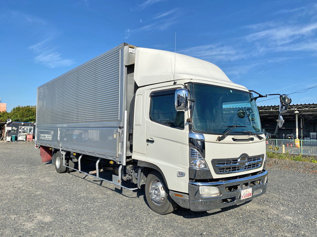 日野レンジャーアルミウイング中型（4t）[写真03]