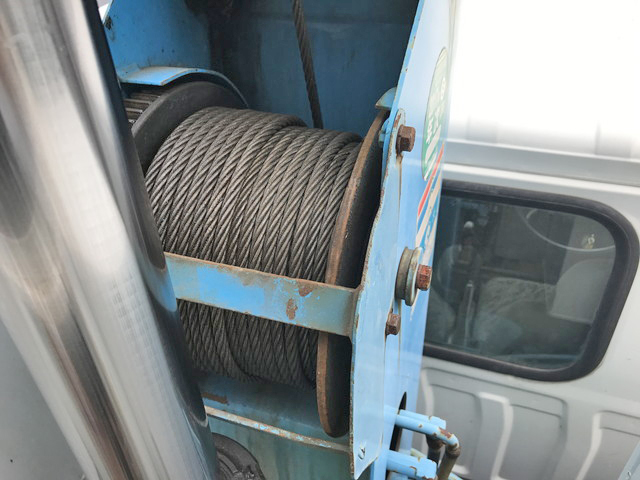 いすゞエルフクレーン3段小型（2t・3t）[写真13]