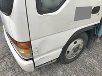 いすゞエルフクレーン3段小型（2t・3t）[写真18]