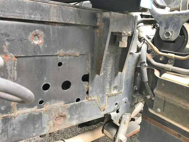 いすゞエルフクレーン3段小型（2t・3t）[写真19]