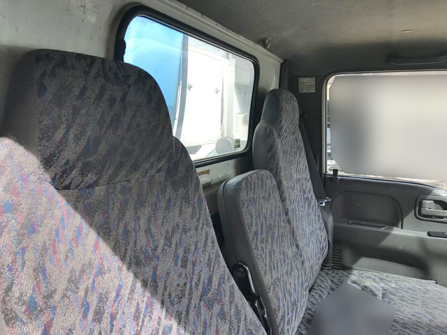 いすゞエルフクレーン3段小型（2t・3t）[写真22]