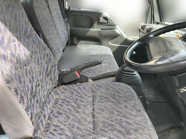 いすゞエルフクレーン3段小型（2t・3t）[写真24]