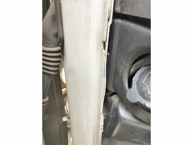 いすゞエルフクレーン3段小型（2t・3t）[写真26]