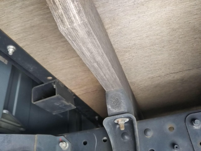 三菱ふそうキャンターダブルキャブ（Wキャブ）小型（2t・3t）[写真12]