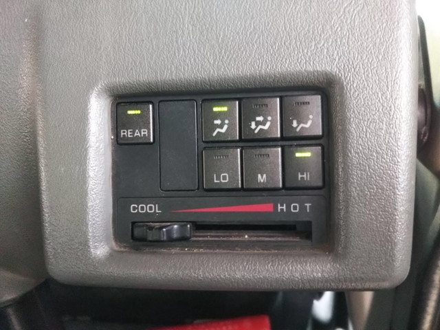 三菱ふそうキャンターダブルキャブ（Wキャブ）小型（2t・3t）[写真28]