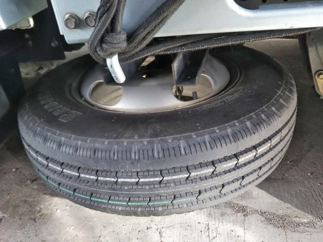 三菱ふそうキャンターダブルキャブ（Wキャブ）小型（2t・3t）[写真08]