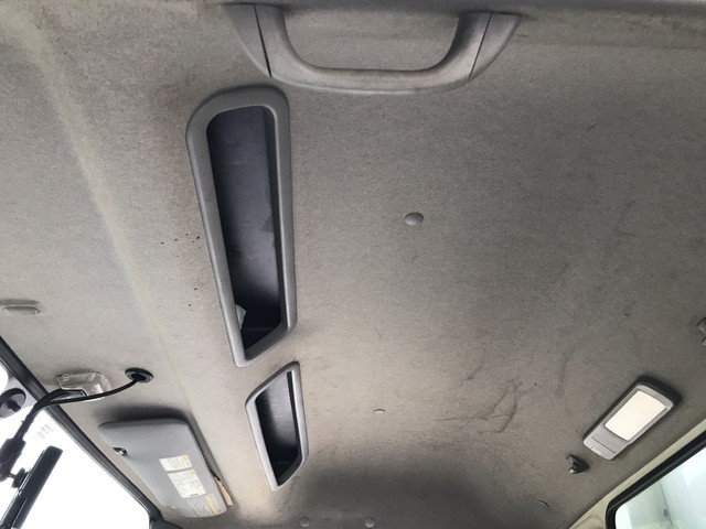 日野デュトロ冷凍車（冷蔵車）小型（2t・3t）[写真33]