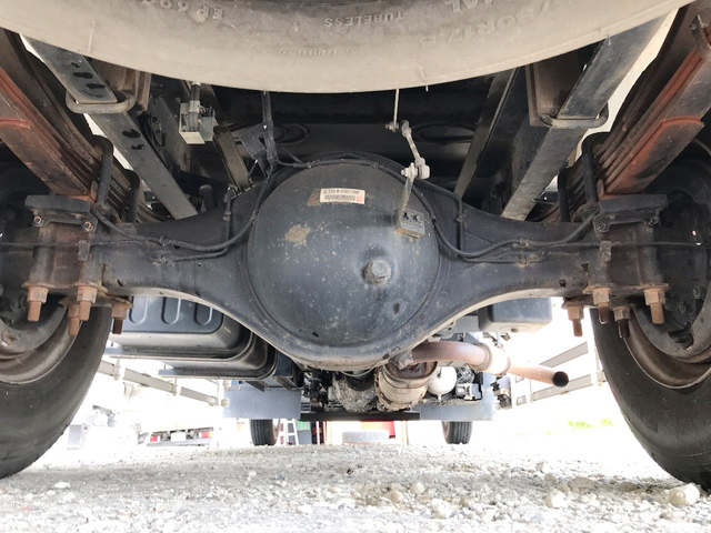 いすゞフォワードアルミウイング中型（4t）[写真16]