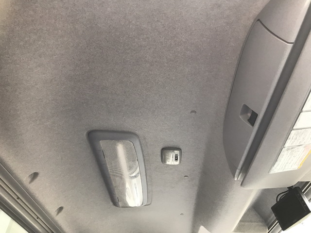 いすゞフォワードアルミウイング中型（4t）[写真28]