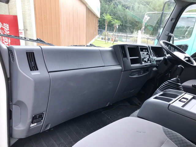 いすゞフォワードアルミウイング中型（4t）[写真29]