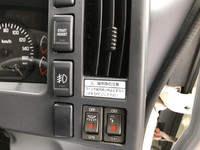 いすゞフォワードアルミウイング中型（4t）[写真34]