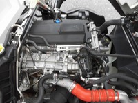 三菱ふそうキャンターアルミウイング小型（2t・3t）[写真13]