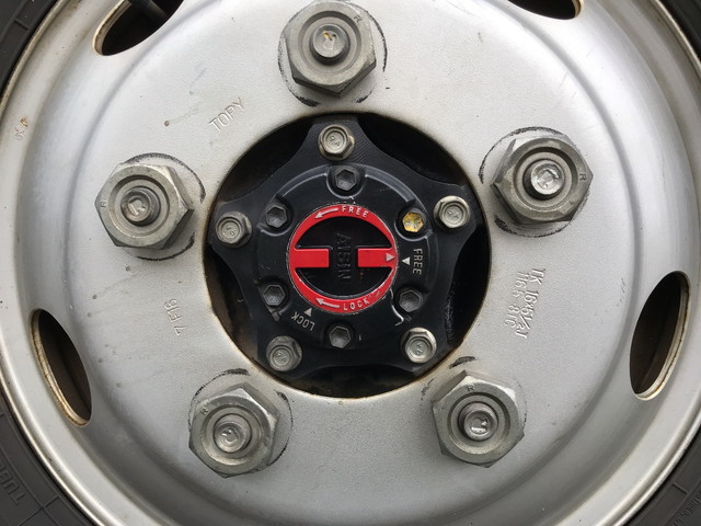 いすゞエルフ深ダンプ（土砂禁ダンプ）小型（2t・3t）[写真24]