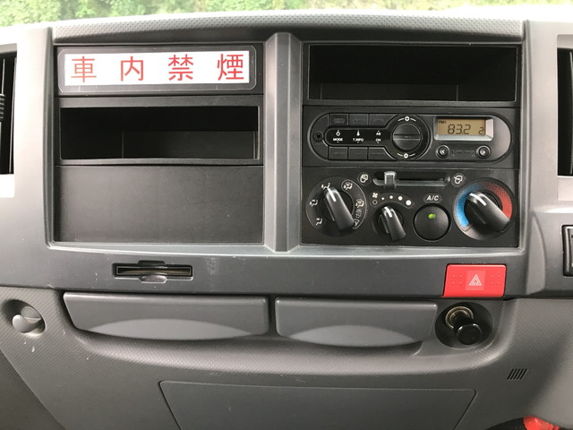 いすゞエルフ深ダンプ（土砂禁ダンプ）小型（2t・3t）[写真38]