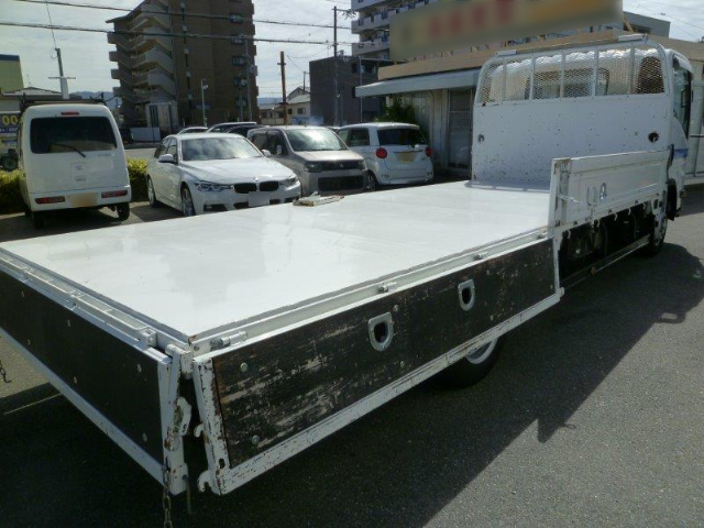 いすゞエルフ平ボディ小型（2t・3t）[写真11]