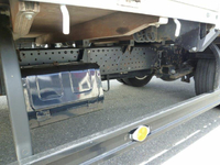 いすゞエルフ平ボディ小型（2t・3t）[写真27]