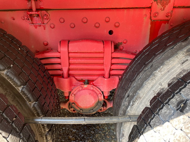 三菱ふそうスーパーグレートダンプ大型（10t）[写真16]