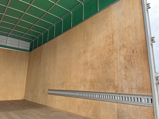 いすゞエルフオープントップバン小型（2t・3t）[写真14]