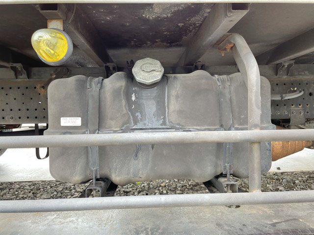 いすゞエルフオープントップバン小型（2t・3t）[写真20]