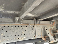 いすゞエルフオープントップバン小型（2t・3t）[写真23]