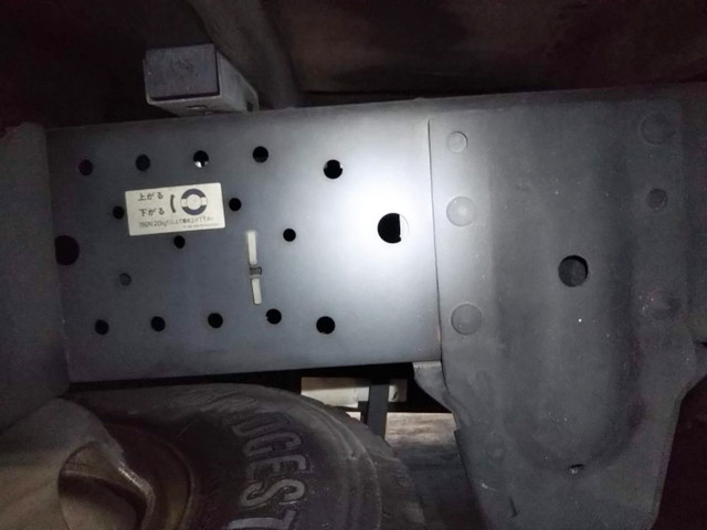 いすゞエルフ平ボディ小型（2t・3t）[写真19]