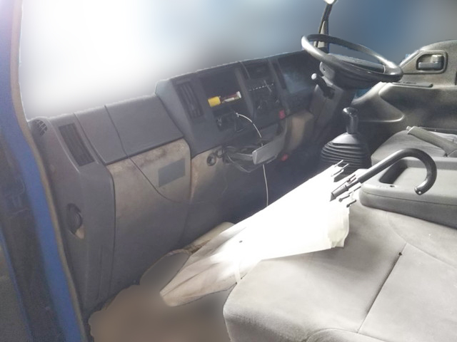 いすゞエルフ平ボディ小型（2t・3t）[写真30]