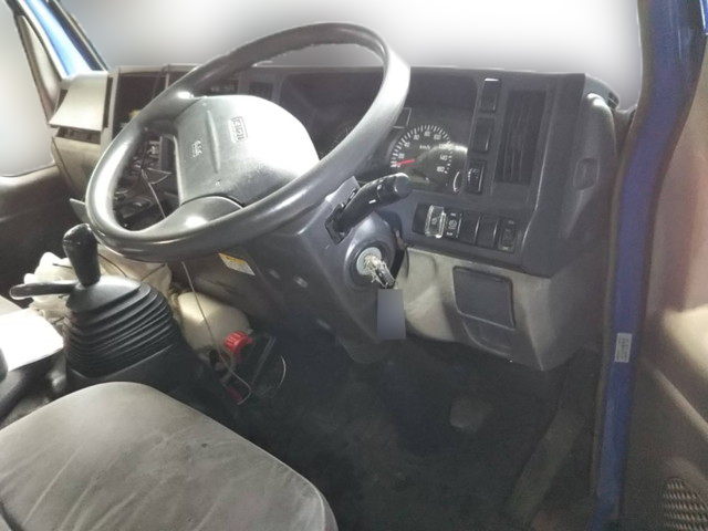 いすゞエルフ平ボディ小型（2t・3t）[写真31]