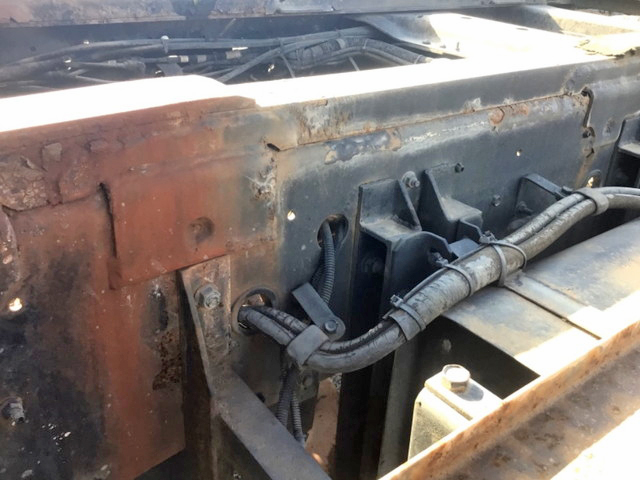 UDトラックスビッグサムセーフティローダー大型（10t）[写真18]