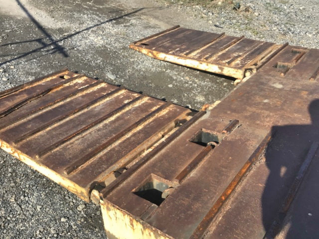 UDトラックスビッグサムセーフティローダー大型（10t）[写真08]