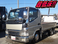 三菱ふそうキャンターガッツ平ボディ小型（2t・3t）[写真01]