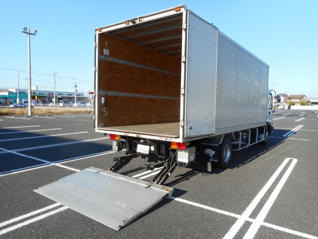 いすゞフォワードアルミバン中型（4t）[写真02]