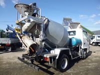 いすゞエルフミキサー車（コンクリートミキサー）小型（2t・3t）[写真02]