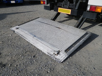 三菱ふそうキャンターアルミバン小型（2t・3t）[写真02]