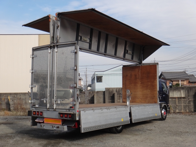 三菱ふそうファイターアルミウイング増トン（6t・8t）[写真02]