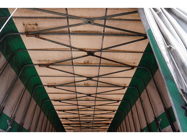 日野レンジャーアコーディオン車中型（4t）[写真14]