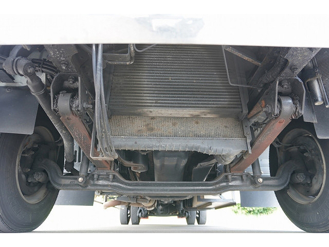 日野レンジャーアコーディオン車中型（4t）[写真24]