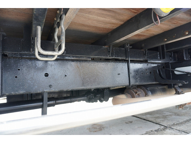 日野レンジャーアコーディオン車中型（4t）[写真26]